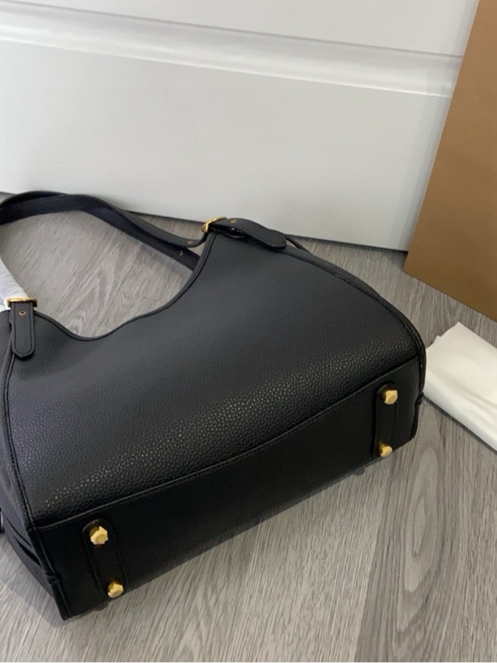 Coach Bella Medium Leather Shoulder Bag In Black - Picture 7 of 8